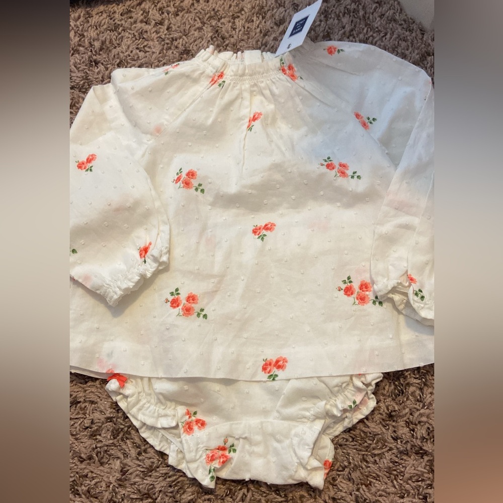 NWT Janie and Jack 2 piece bloomer set 18/24 months